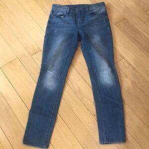 NWOT!! Gap Skinny Jeans! 